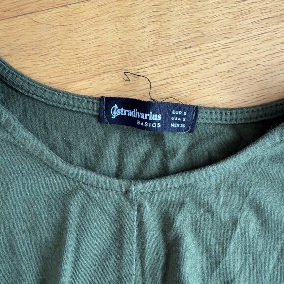 Stradivarius Cropped Knot Tank Tops – Set of 3 (S) (sale ends 08/28) - Picture 3 of 6